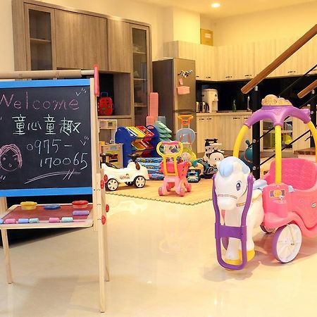 Childlike Innocence Homestay 花蓮市 エクステリア 写真