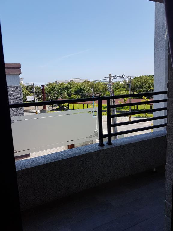 Childlike Innocence Homestay 花蓮市 エクステリア 写真