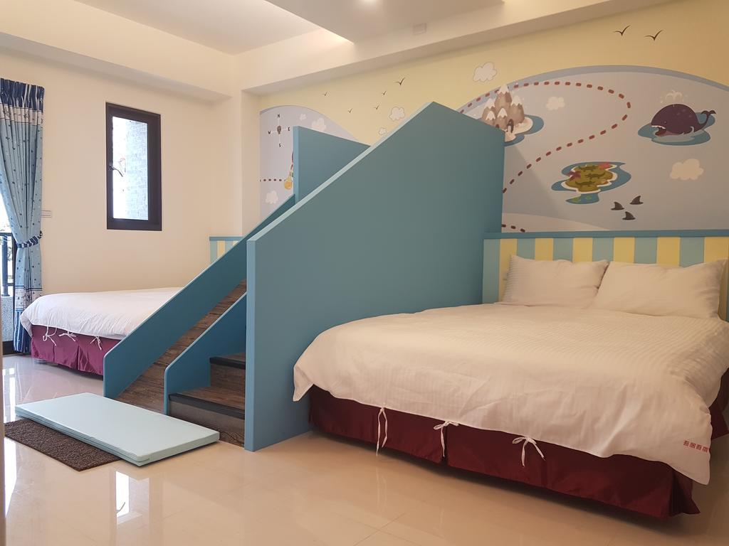 Childlike Innocence Homestay 花蓮市 エクステリア 写真