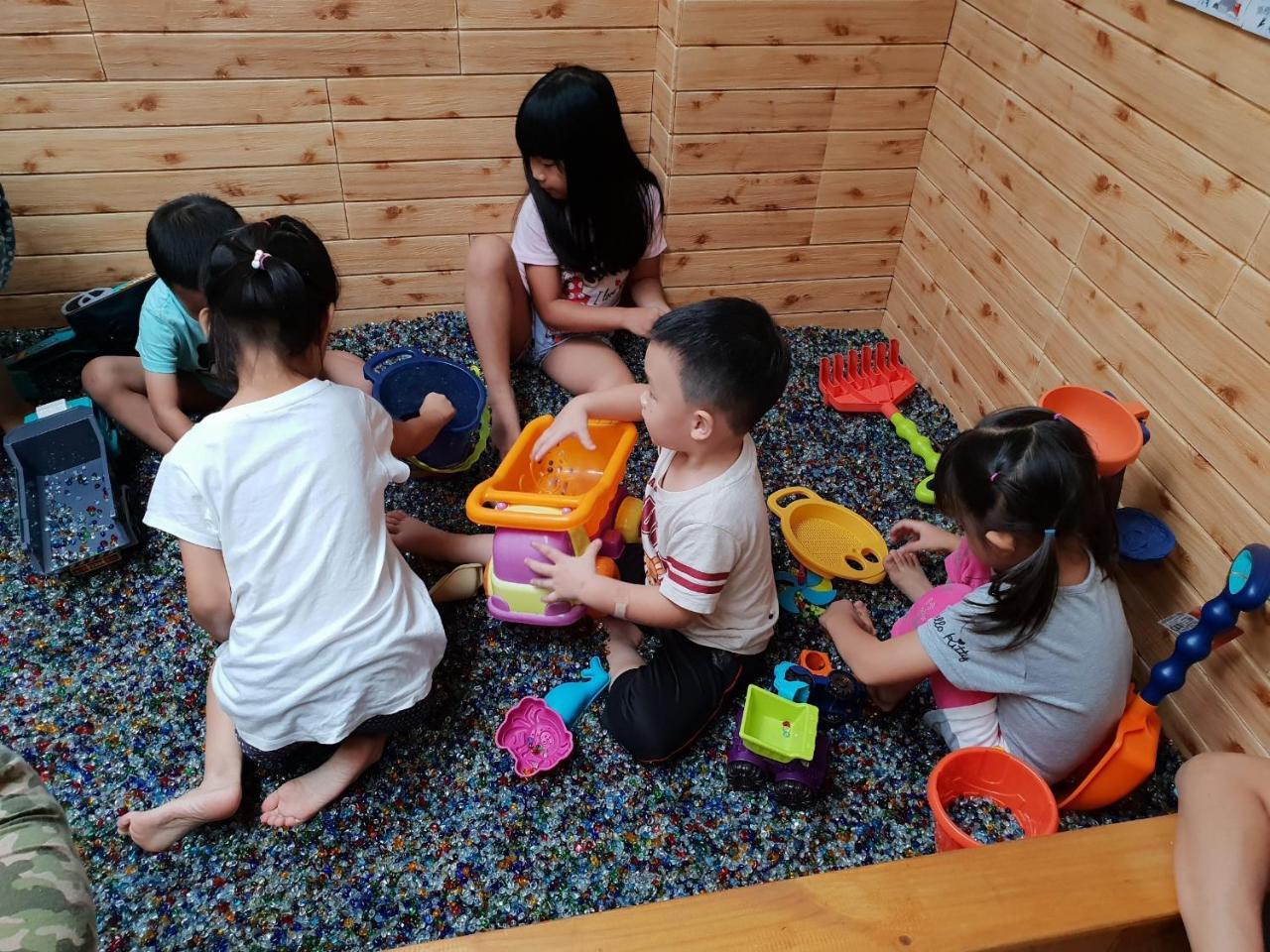 Childlike Innocence Homestay 花蓮市 エクステリア 写真